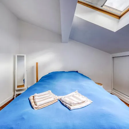 Spacious And Bright Haven Of Peace 아파트